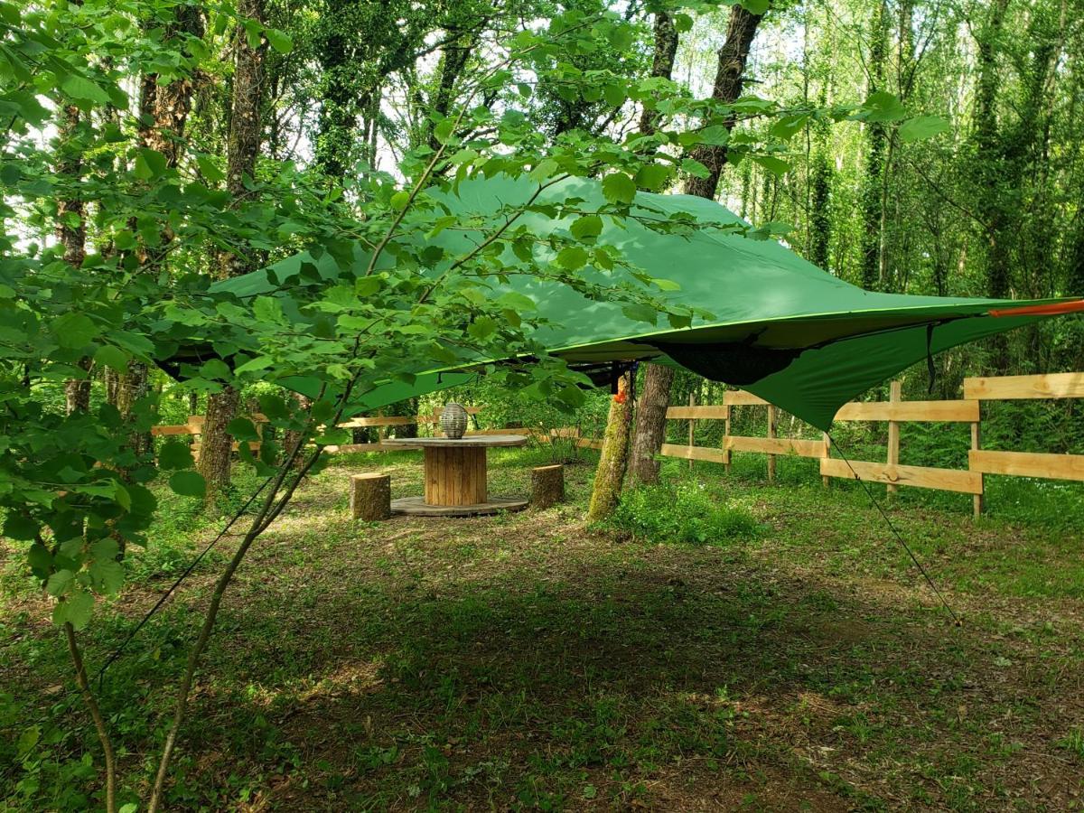 Hotel D'En Haut Tentes Suspendues Saint-Pardoux-lʼOrtigier Zewnętrze zdjęcie